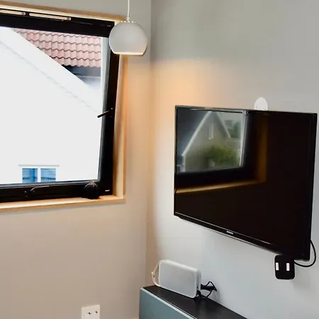 Lekker Nyrenovert Loftsleilighet Pa Lund *