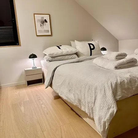 Lekker Nyrenovert Loftsleilighet Pa Lund * Kristiansand